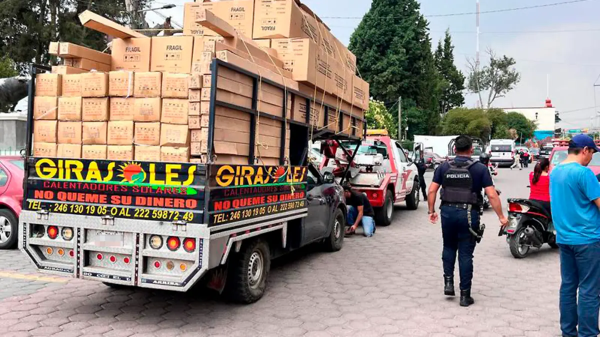 mapacheo camión con calentadores solares 2-2